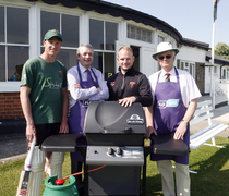 Flogas presents BBQ to Slog Sweep winners!