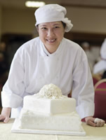Melody Chung, student at Mayo Abbey Cookery School, who won 1st prize in the Celebration Cake Class at Flogas Mayo Masterchef 2013.