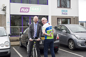 Paul Ruegg, marketing executive, Flogas with Shane Smith of YesChef Ireland at announcement of Flogas as one of the headline sponsors for the Inaugural YesChef charity cycle.